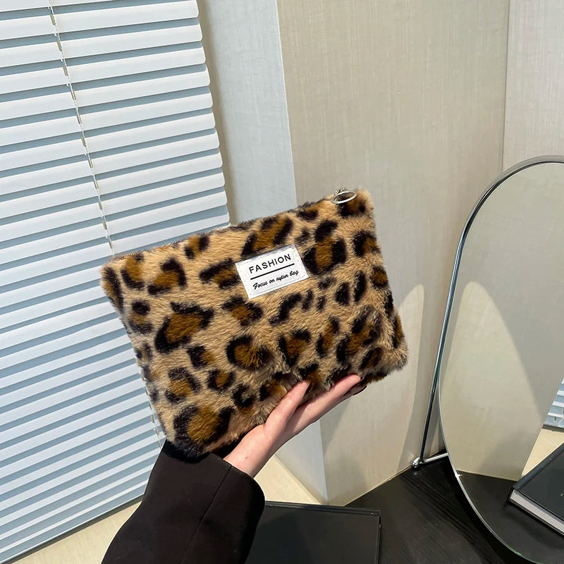 Leopard Print Retro Makeup Bag | Large Capacity Cosmetic Bag & Fashion Portable Storage Bag (Travel Toiletry Bag) Luxegan