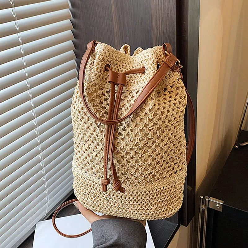 Simple Straw Bucket Bag for Women | Woven Handmade Shoulder Bag & Drawstring Crossbody Bag (Rattan Beach Bag for Girls & Travel Purse) Luxegan