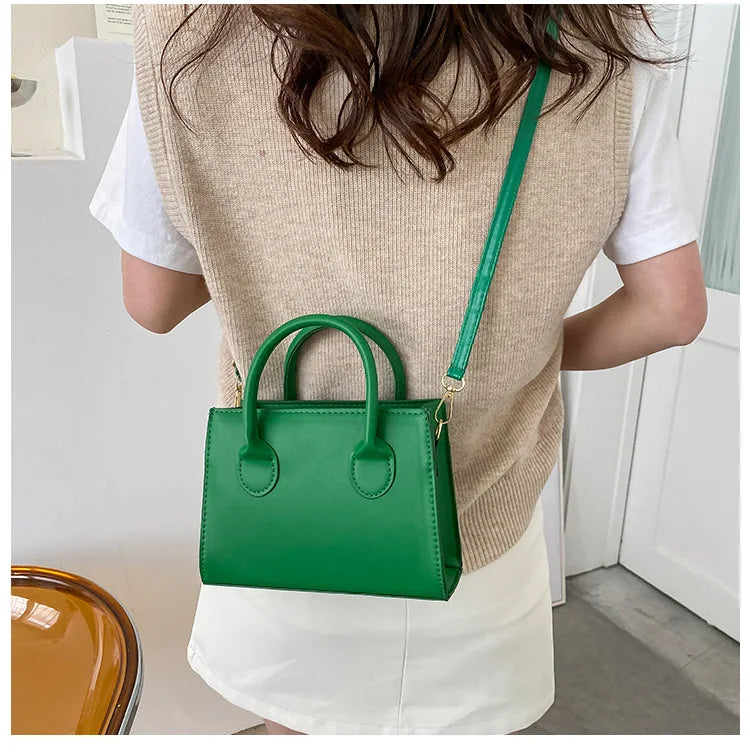 Elegant Black Handbag with Dual Handles | Chic Crossbody Bag & Retro Stylish Tote (Small Bag for Women & Girls) Luxegan