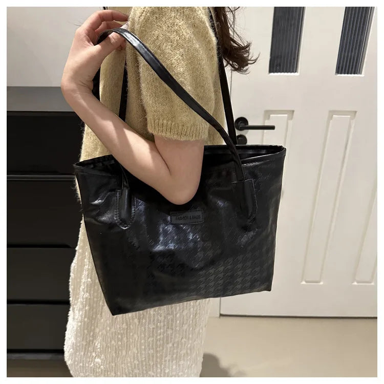 Retro Bag New Fashion Commuter Shoulder Bag | Large Capacity PU Leather Handbag (Casual Tote, Popular Gift, All Seasons)
