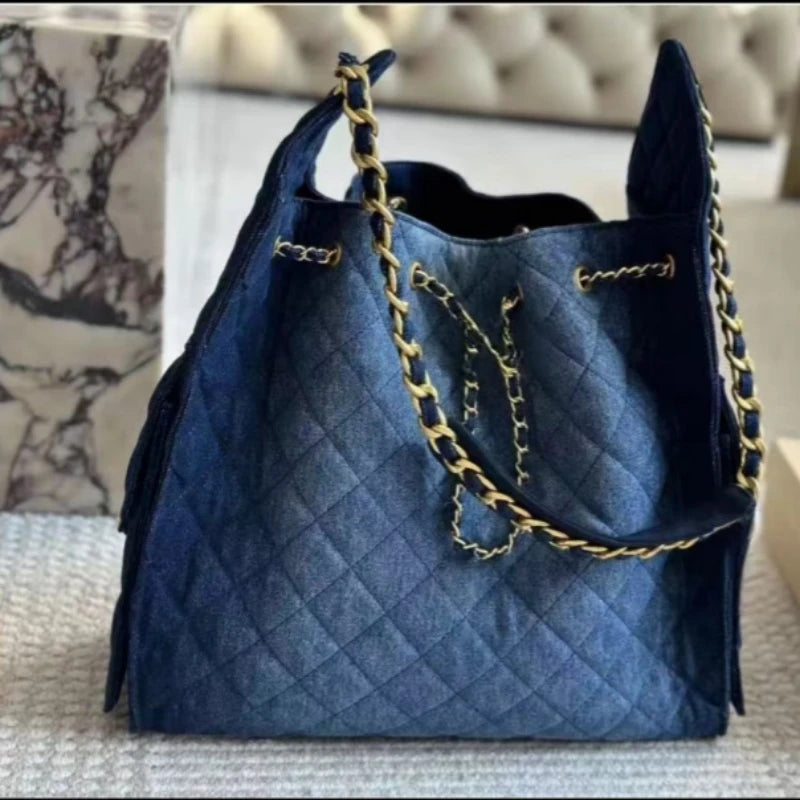 Canvas Solid Casual Tote | Soft Large-Capacity Appliqué Shoulder Bag Luxegan