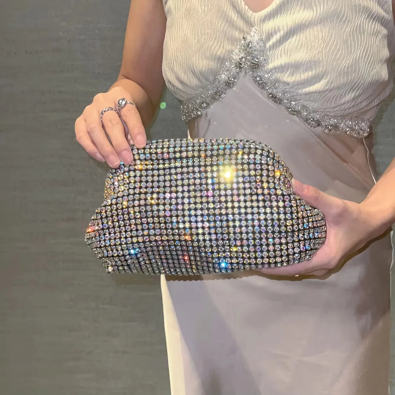 Luxury Glitter Cloud Bag Women's Handbag | Crystal Shiny Rhinestones Diamond Evening Bag (Wedding Party Clutch Purse Shoulder Bag) Luxegan