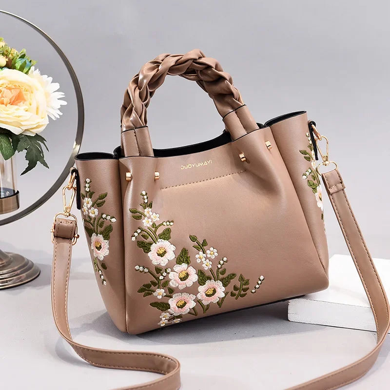 New Luxury Design Women's Pleated Tote Bag | Solid Color Underarm Handbag & Purses (Shoulder Bag, Female Retro Pouch) Luxegan