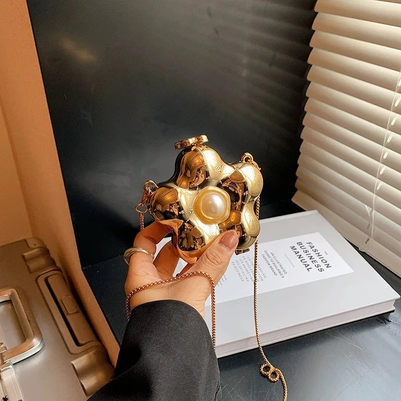 New Summer Lipstick Bags for Women Fashion Pearl Mini Purse Crossbody Bag | High Quality Gold Shell Bag Designer Shoulder Bag Luxegan
