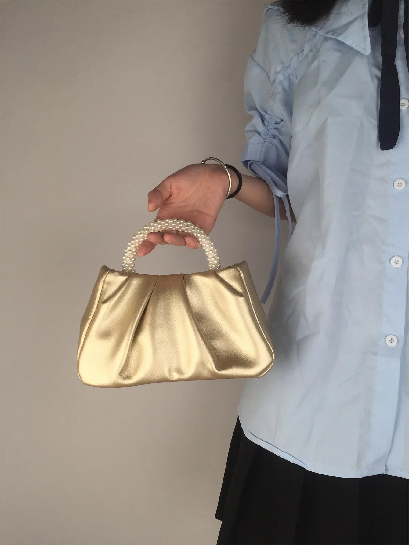 Fashion Pearl Handle Women's Dinner Clutch | Luxury Designer Handbags & Small Messenger Bag Luxegan