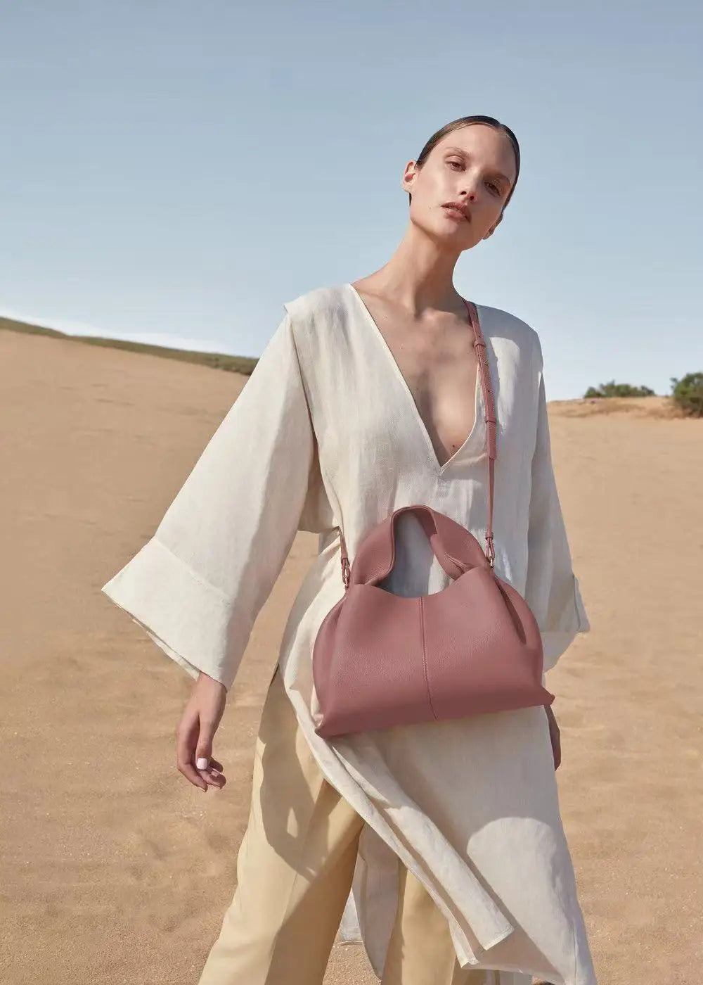 French Niche Design Leather Cloud Bag | Light Luxury Genuine Leather Handbag | Fashionable One-Shoulder Crossbody Hobo Bag for Women | Elegant Party & Casual Versatile Purse Luxegan