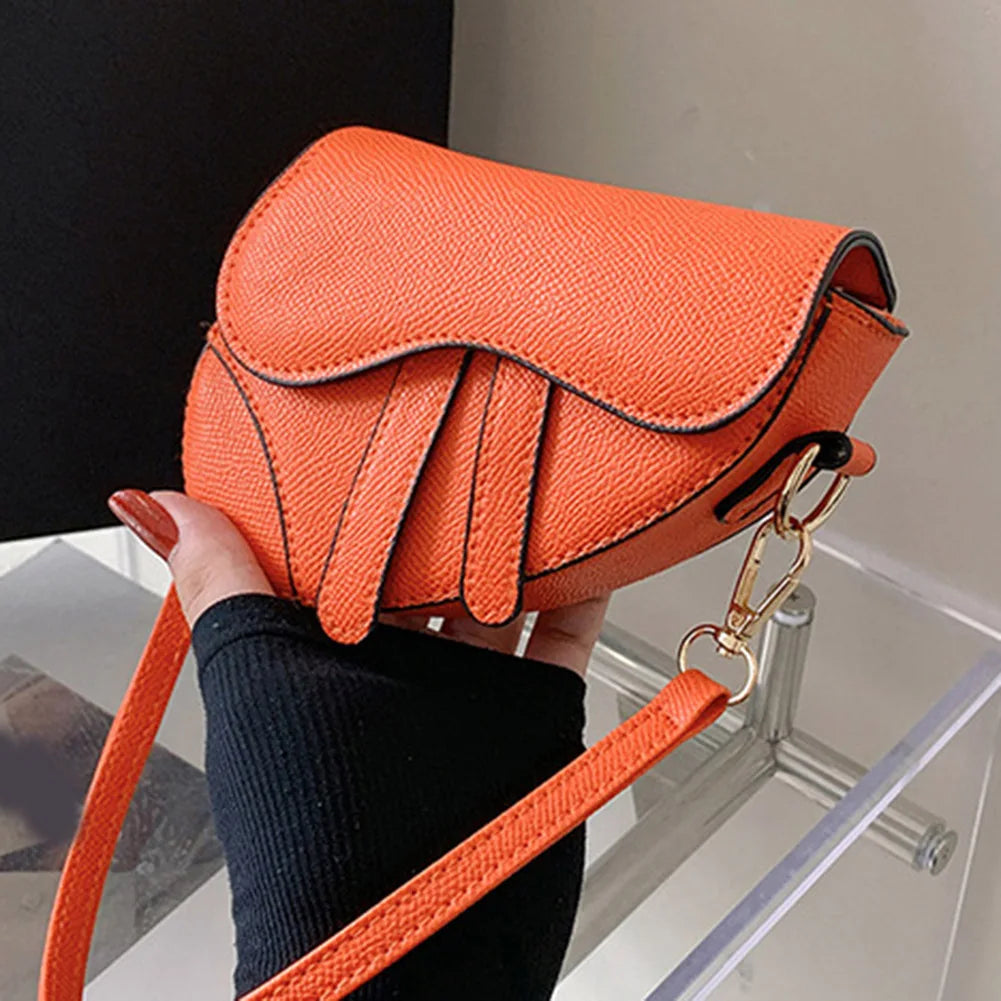 Simple Solid Saddle Messenger Bag | Soft Crossbody Purse Luxegan