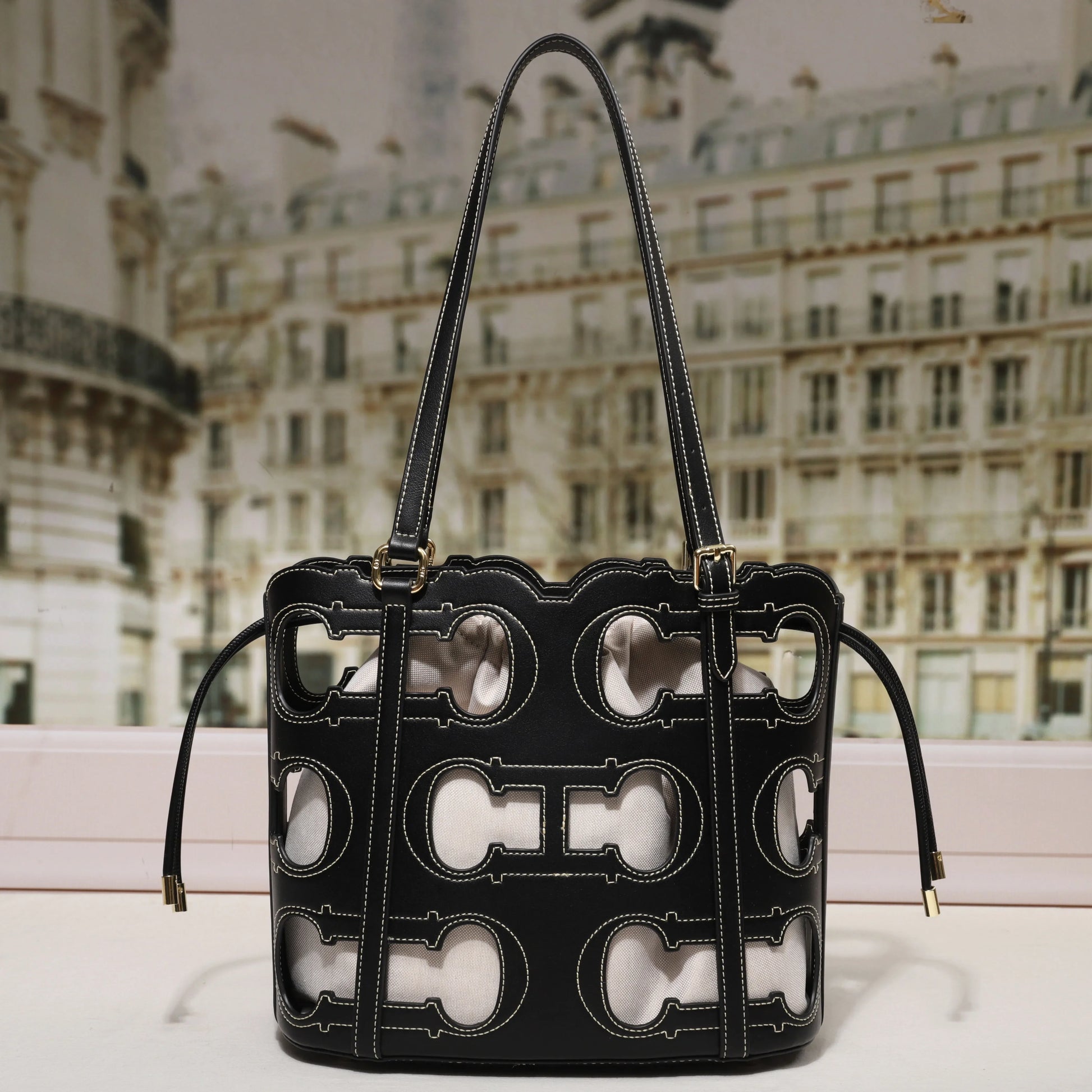 High-End Hollow Out Bucket Tote | Soft Large Capacity Shoulder Bag Luxegan