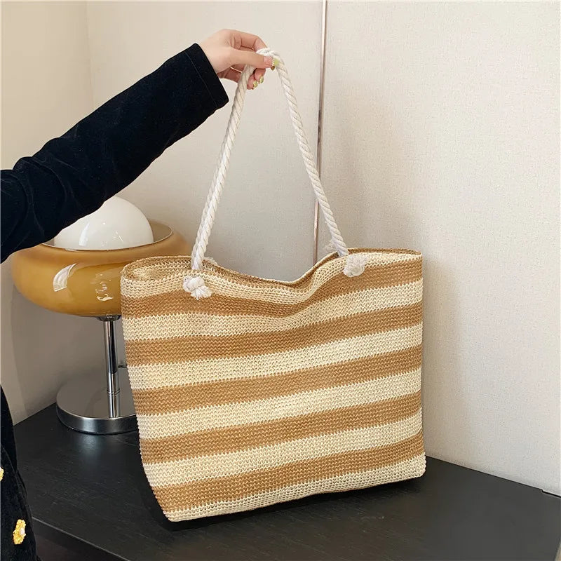 Color-Contrast Straw Shoulder Bag | Sophisticated Large Capacity Beach Handbag | Elegant Summer Daily Tote | "Dignified" Hard-Shell Woven Purse for Versatile Seasonal Styling Luxegan