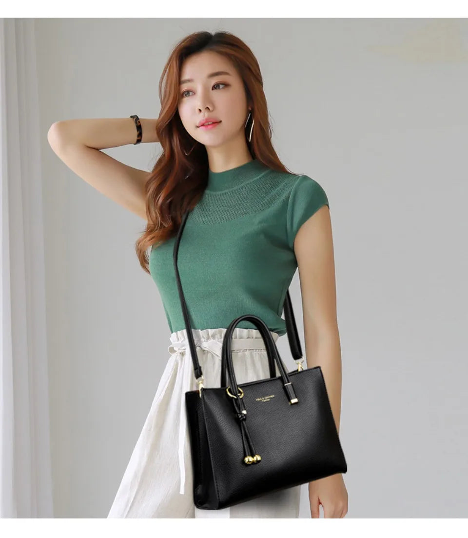 Genuine Style Top Quality Leather Shoulder Tote | Luxury Designer Crossbody Bag for Women | Large Capacity Casual Handbag with Letter Decoration | Versatile Daily Soft PU Leather Purse Luxegan