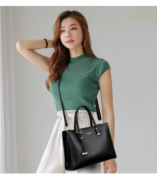 Genuine Style Top Quality Leather Shoulder Tote | Luxury Designer Crossbody Bag for Women | Large Capacity Casual Handbag with Letter Decoration | Versatile Daily Soft PU Leather Purse Luxegan