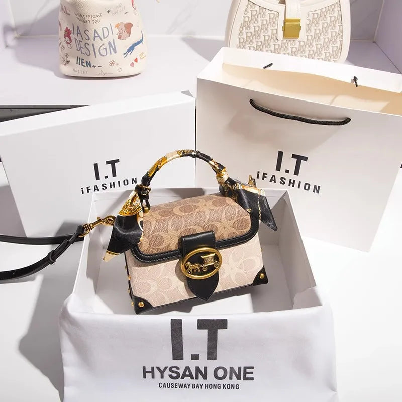 Luxury Baguette Crossbody | Designer Shoulder & Clutch Purse Luxegan