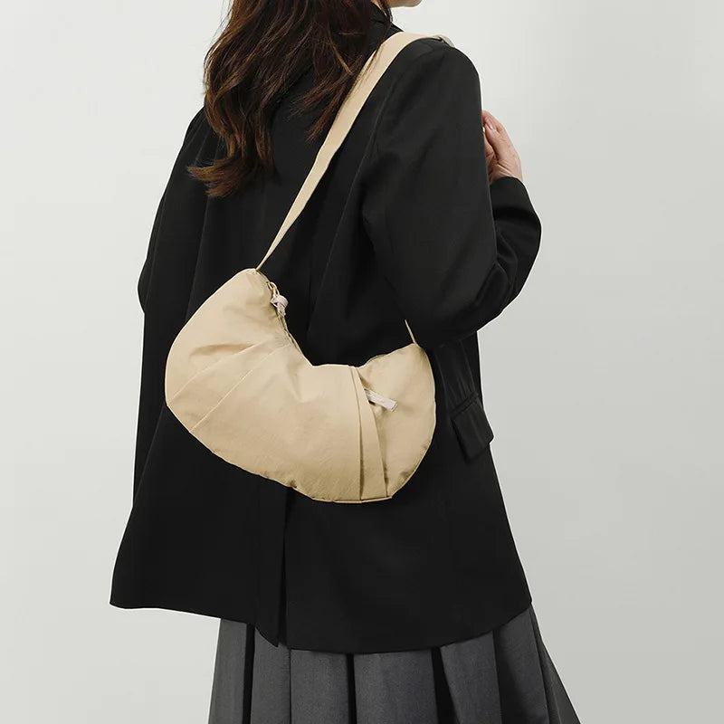 New Large-Capacity Crescent Bag for Women | Trendy Casual Nylon Shoulder & Crossbody Bag (Simple Croissant Style, Commuting) Luxegan