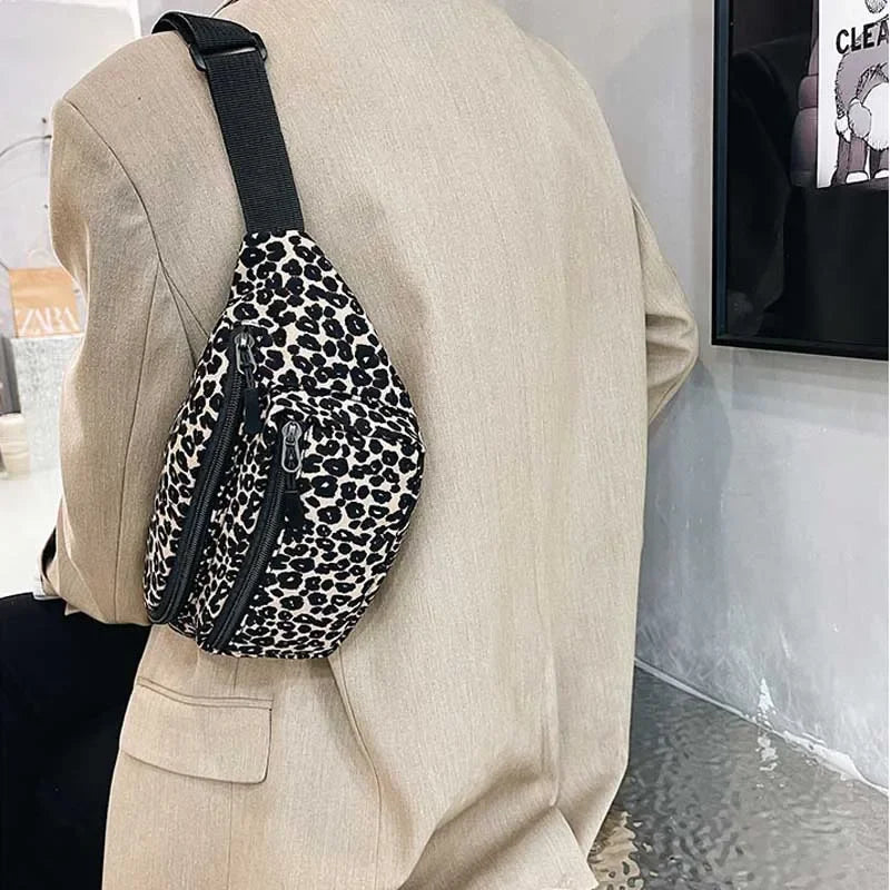 Fashion Women's Flannel Fanny Pack | Wild Leopard Pattern Waist Bag & Bum Hip Bag (Casual Chest Bag Money Phone Pouch)