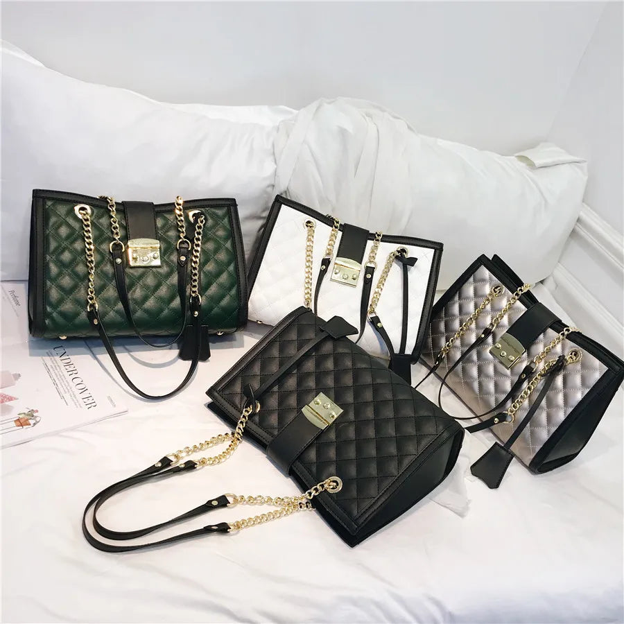 Large Capacity Fashion Designer Chain Bag | High-Quality PU Leather Messenger Bag | Versatile Ladies Soft Satchel & Crossbody Luxegan