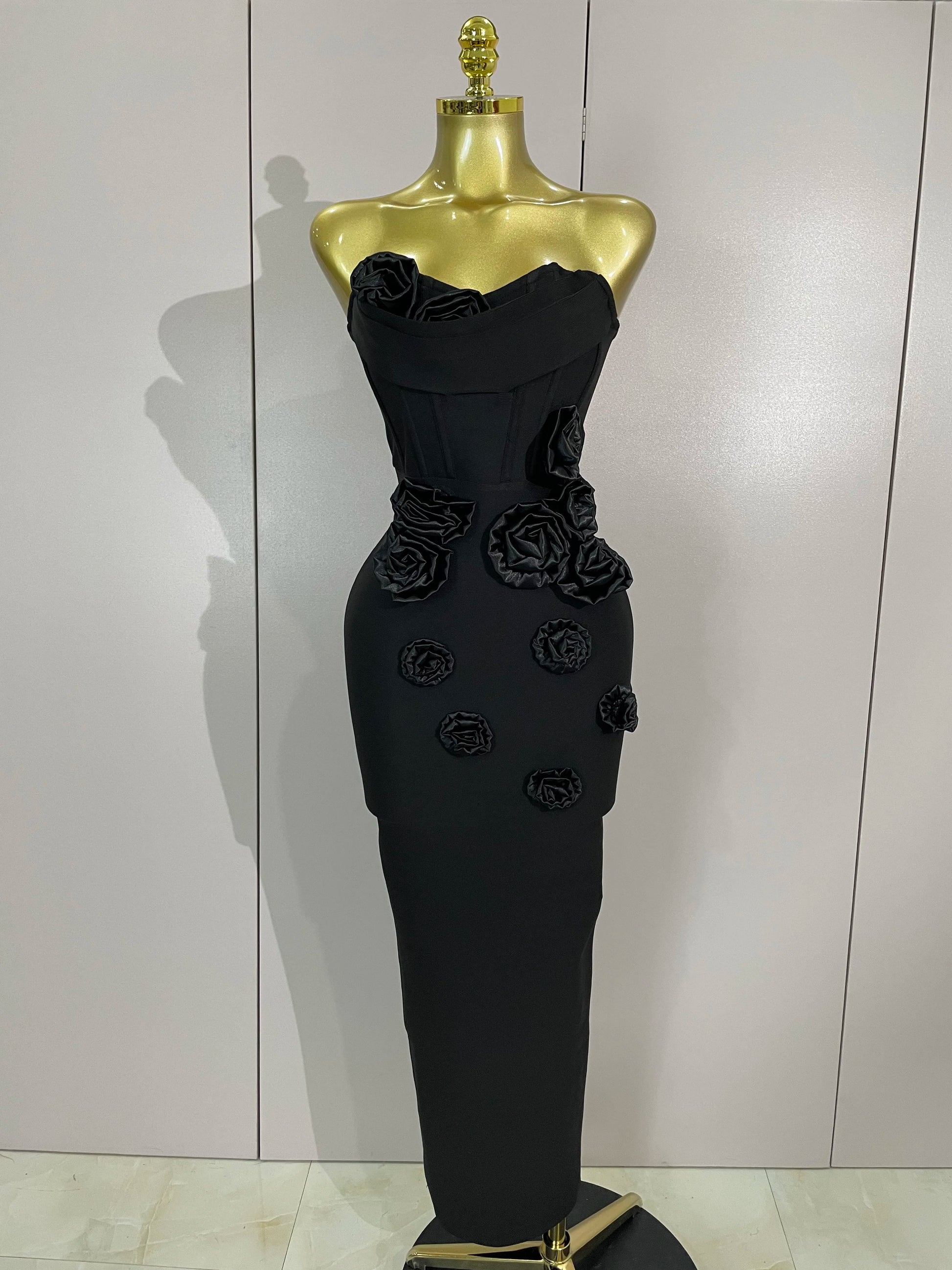 Sexy Fashion White Elegant Strapless Dress for Women | Flower Bodycon Long Dress | Premium Slight-Stretch Slim Fit Clubwear | Casual Streetwear Birthday Party Ankle-Length Straight Silhouette Gown Luxegan