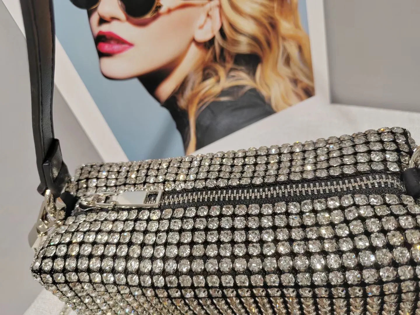 Super A Rhinestone Light Luxury Bag | Women's Summer High-End Texture Messenger & Portable Dinner Bag (Shiny Full Diamond Crossbody) Luxegan