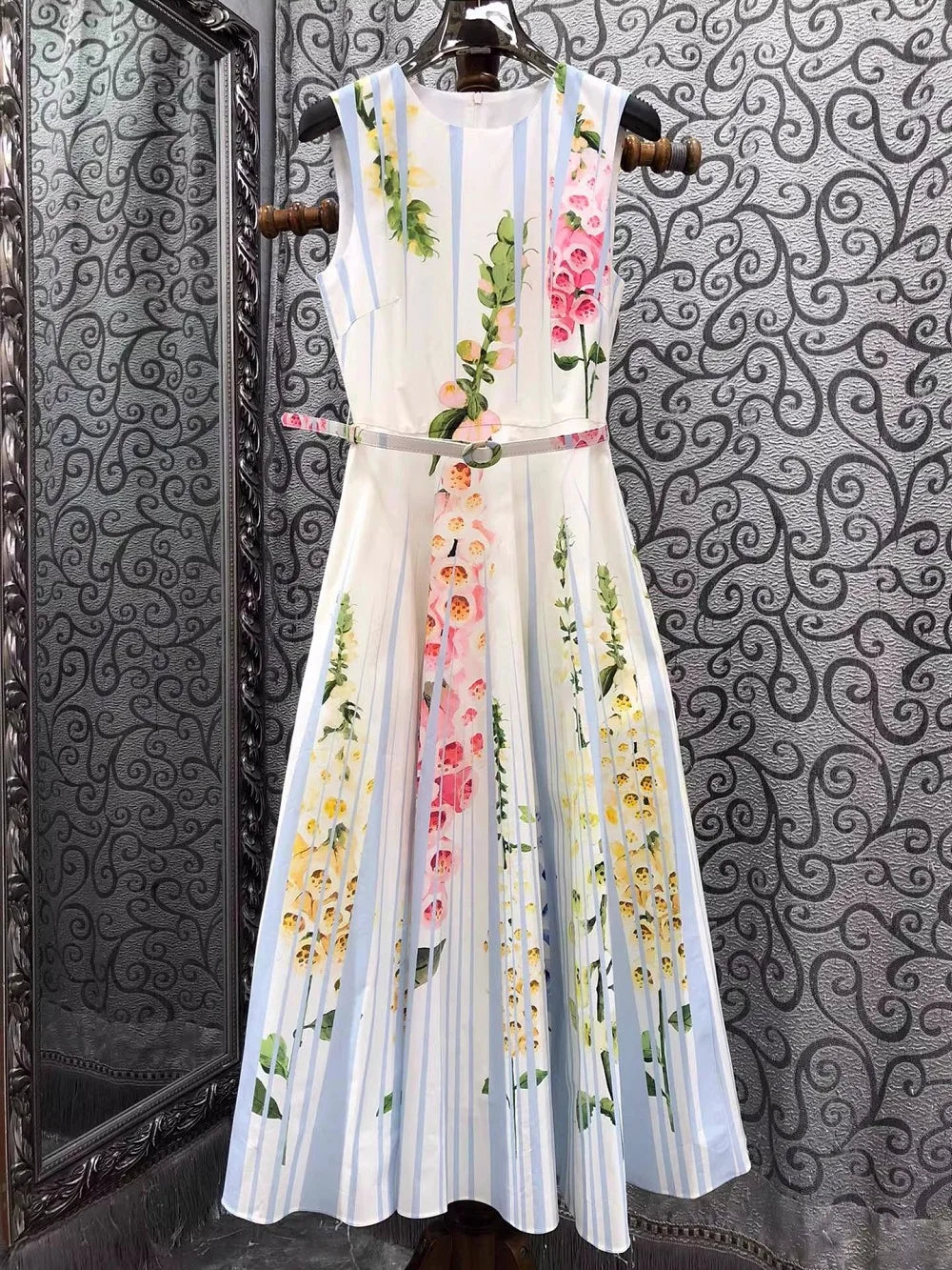 Floral Stripe Print Sleeveless Maxi Dress | A-Line Empire Waist Party Dress with Belt Luxegan
