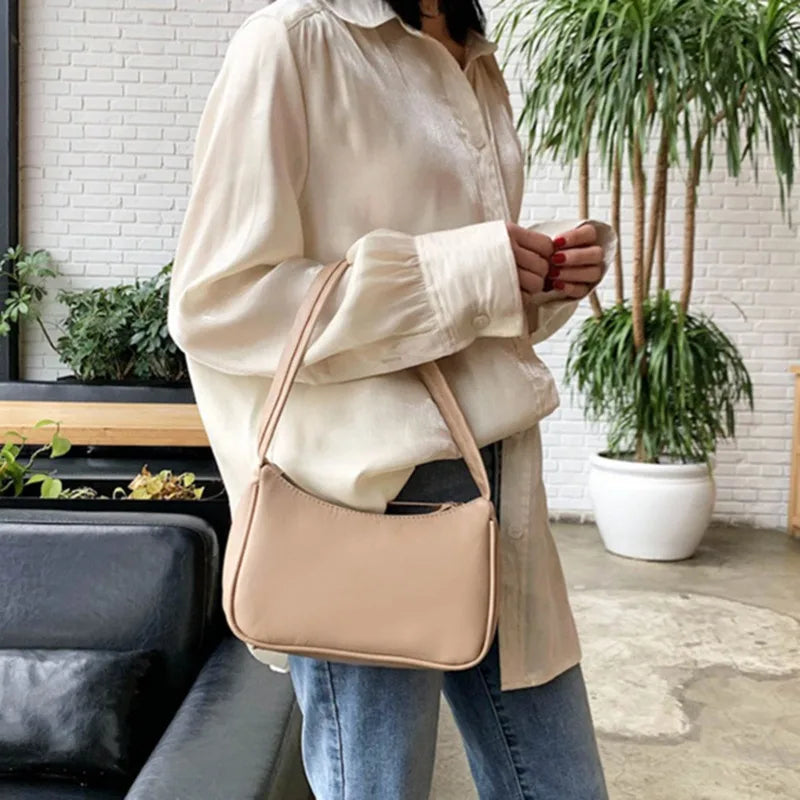 Casual One-Size Women’s Shoulder Bag | Sophisticated Armpit Portable Bag | Luxury Designer Baguette Purse | Fashion-Forward PU Leather Side Bag with Interior Slot Pocket (Model: Portable Bag) Luxegan