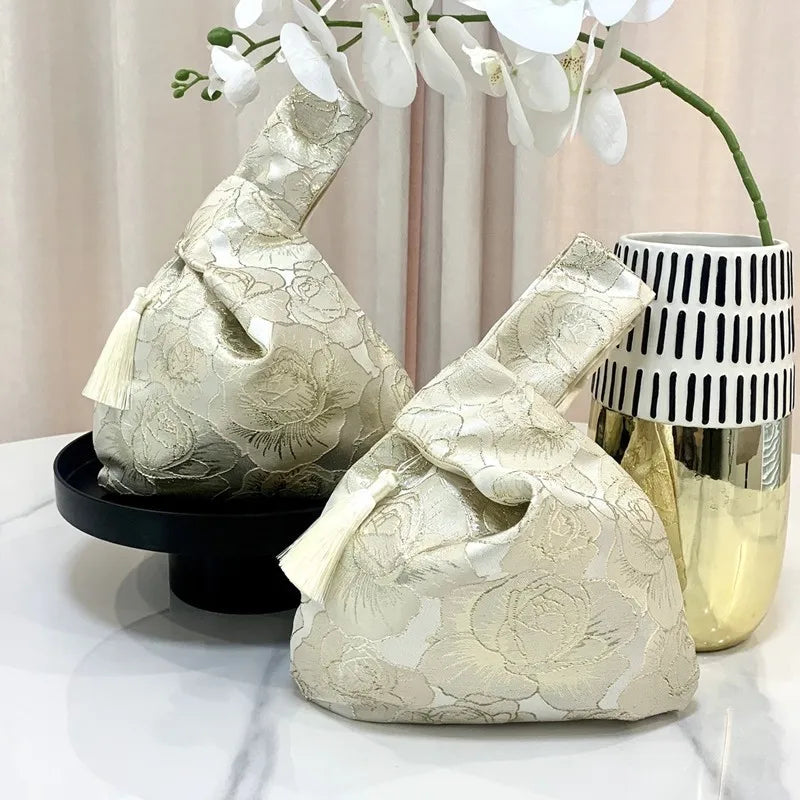 Chinese Style Embroidered Shoulder Bag | Elegant Handbag & Retro Small Square Bag (Wedding Party Luxury Designer Women's Evening Clutch) Luxegan