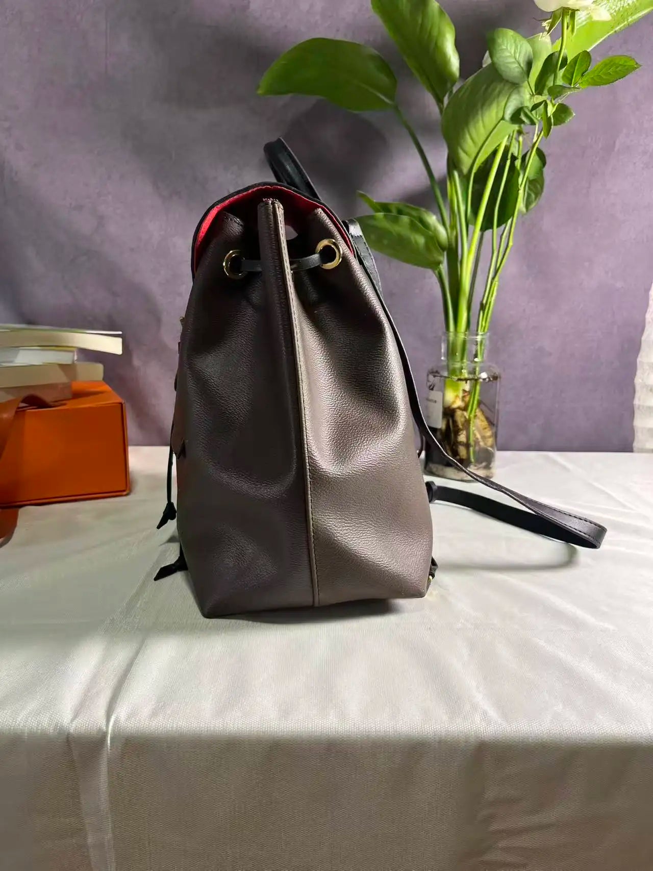 Black Designer Fashion Handbag | 3-in-1 Classic Women’s Bucket Bag & Backpack | Luxury PU Leather Shoulder Bag with Silk Lining Luxegan