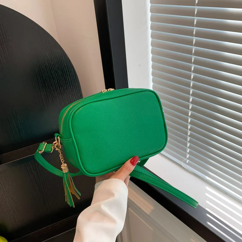New Minimalist Shoulder Bag | Fashionable Large-Capacity Broad-Strap Underarm Bag | Elegant Versatile Crossbody Square Purse | "Dignified" Solid-Color Casual Satchel for Everyday Utility Luxegan