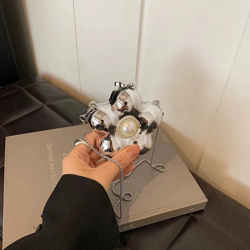 New Summer Lipstick Bags for Women Fashion Pearl Mini Purse Crossbody Bag | High Quality Gold Shell Bag Designer Shoulder Bag Luxegan