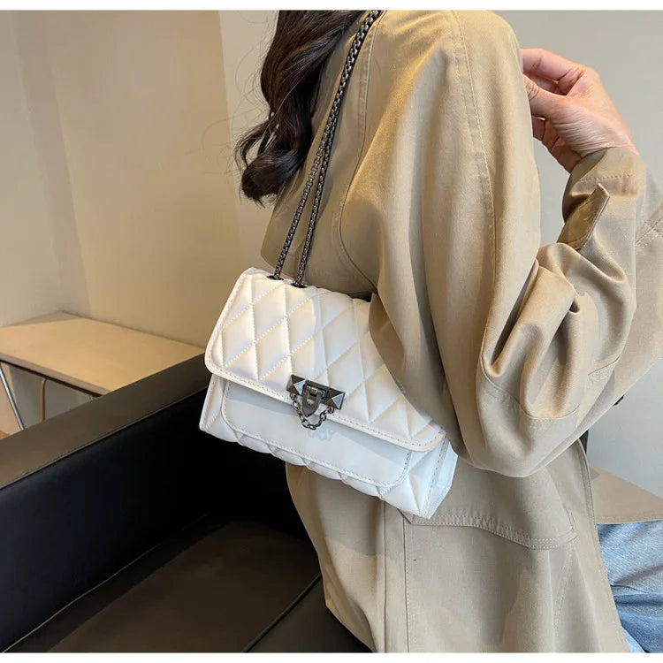 Fashionable Embossed Square Crossbody Bag | Diamond Pattern & Metal Chain Handbag Luxegan