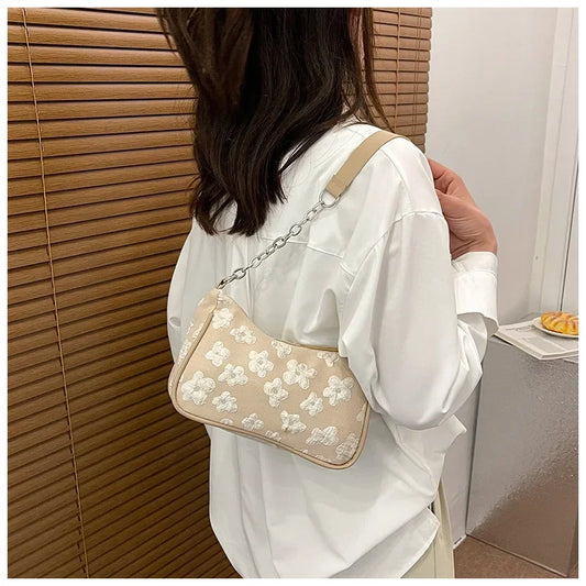 Fashion Casual Felt-Style Shoulder Bag | Small Underarm Handbag for Women | Versatile Oxford Crossbody & Messenger Bag | Minimalist Solid Color Daily Tote Luxegan
