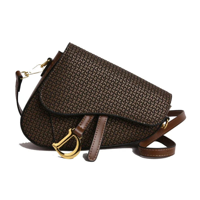 Luxury Popular Shoulder Bag | Designer Tote Purse & Ladies Elegant Chain Strap Crossbody Bag (Suitable for Daily Use) Luxegan