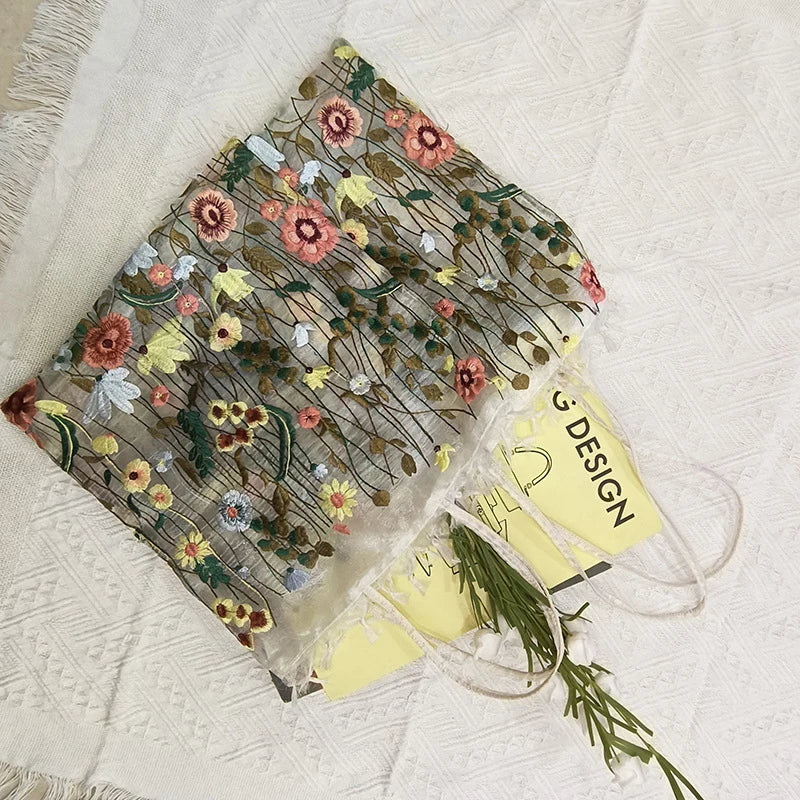 Hot Selling European And American Fashion Bag | New Mesh Full Hand Embroidered Flower Shoulder Bag & Lace Tote Luxegan