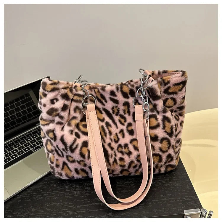 Winter Fashion Leopard Print Plush Women's Bags | Versatile Casual Trendy Premium Texture Large Capacity Shoulder Handbag Luxegan