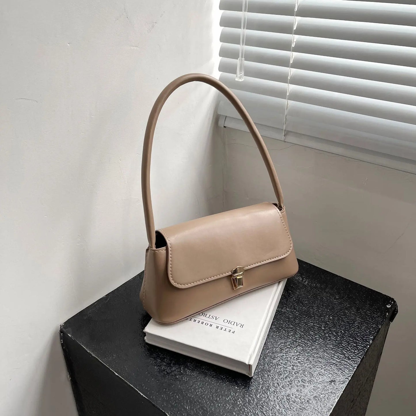 Women's Shoulder Bag Handbag | Retro Underarm Bag & Fashion Simple Solid Color New Hand Shoulder Bag Luxegan
