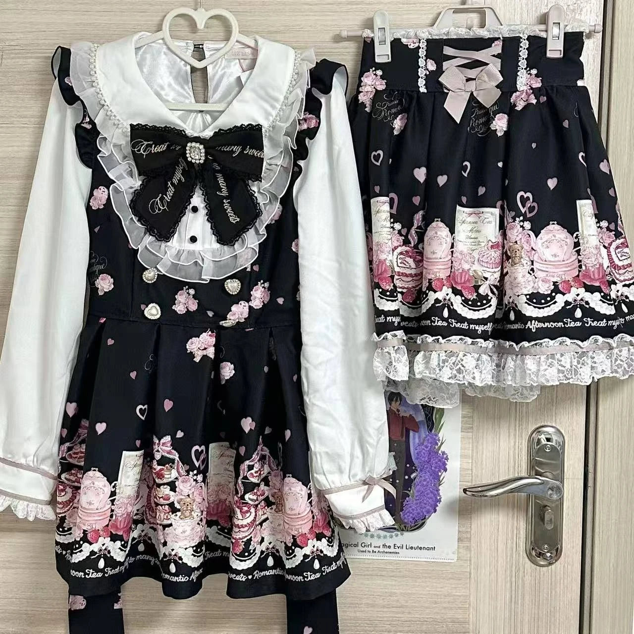 Gothic Vintage Y2K Japanese Style Dress Set | Elegant Lace Lolita Fashion Short Party Dress | Bow Tie Slim Fit Above Knee Mini Dress | Premium Tatting Regular Fit A-Line Luxegan