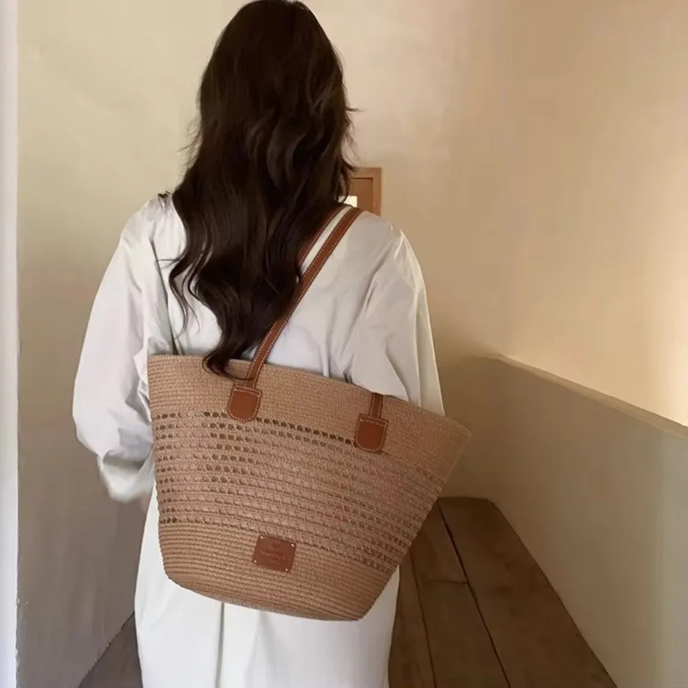 Women’s Large Capacity Straw Basket Handbag | Sophisticated Luxury Designer Beach Bag | Elegant Summer Shopper Tote | Fashion-Forward High-Capacity Shoulder Bag for "Dignified" Seasonal Style Luxegan