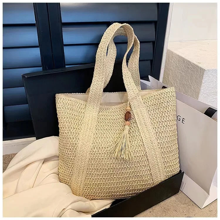 Fashion Straw Summer Large Capacity Tote Bag | Women's Shoulder Bag & Handmade Woven Bag (Fresh Rural Handheld Grass Woven Women Bag) Luxegan