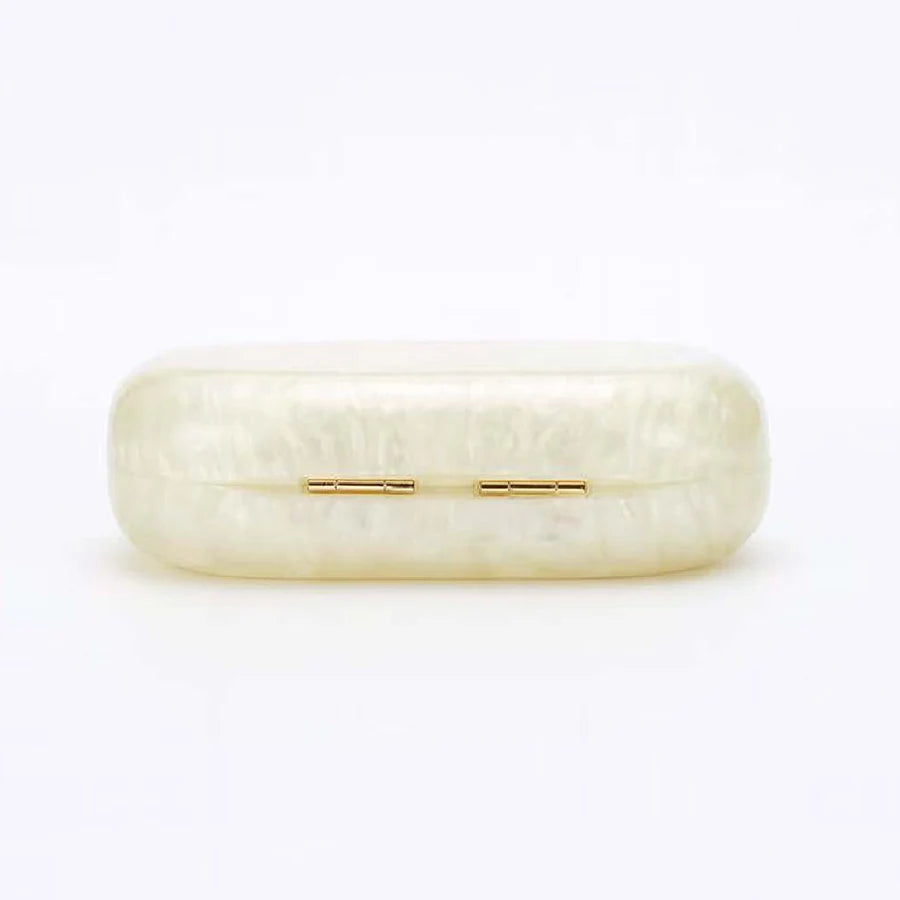 Novelty Oval Shell Shaped Clutch | Sophisticated "Pearlescent" Silhouette | Elegant Acrylic Long Chain Shoulder Bag | "Dignified" High-Performance Banquet Essential for Radiant Versatile Styling Luxegan