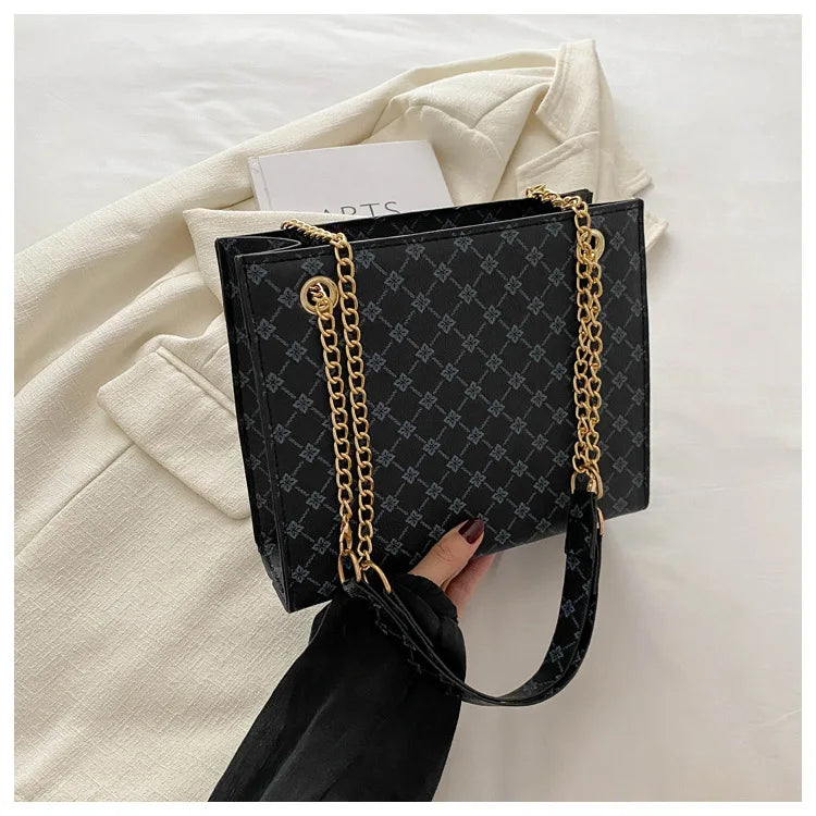 Fashionable Commuting Tote Bag | Women's Retro Casual Chain Shoulder Bag & Large Capacity Handbag Luxegan