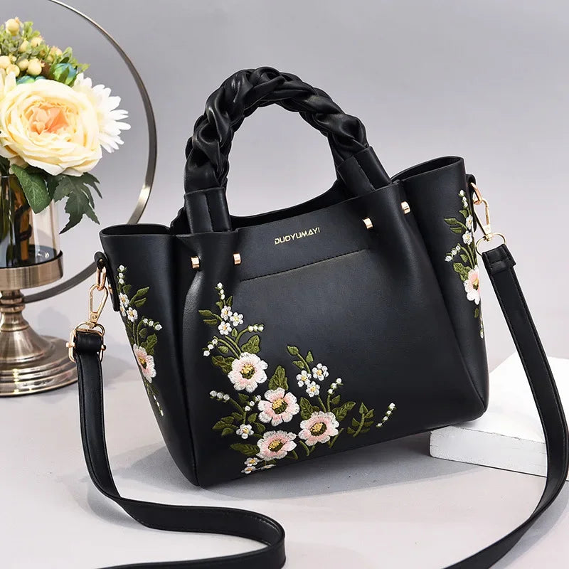 New Luxury Design Women's Pleated Tote Bag | Solid Color Underarm Handbag & Purses (Shoulder Bag, Female Retro Pouch) Luxegan