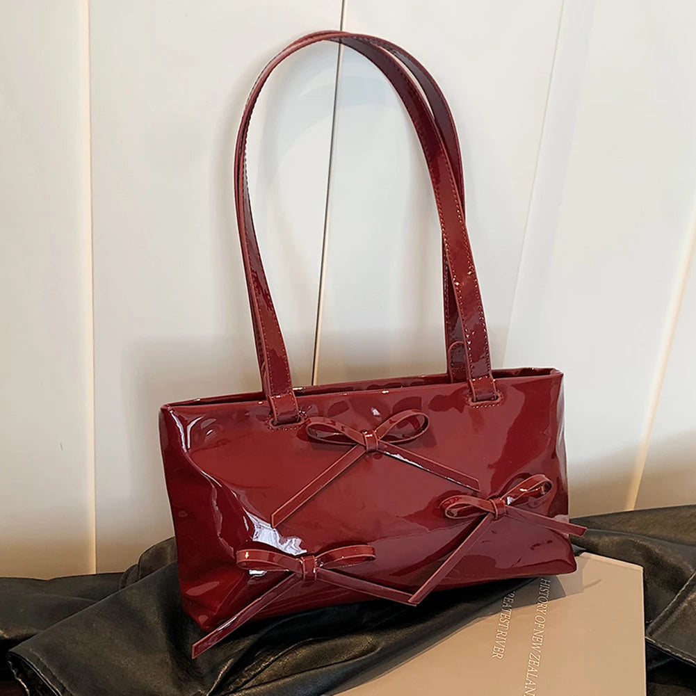 Simple Horizontal Square Design | Luxurious Patent Leather Handbag Luxegan