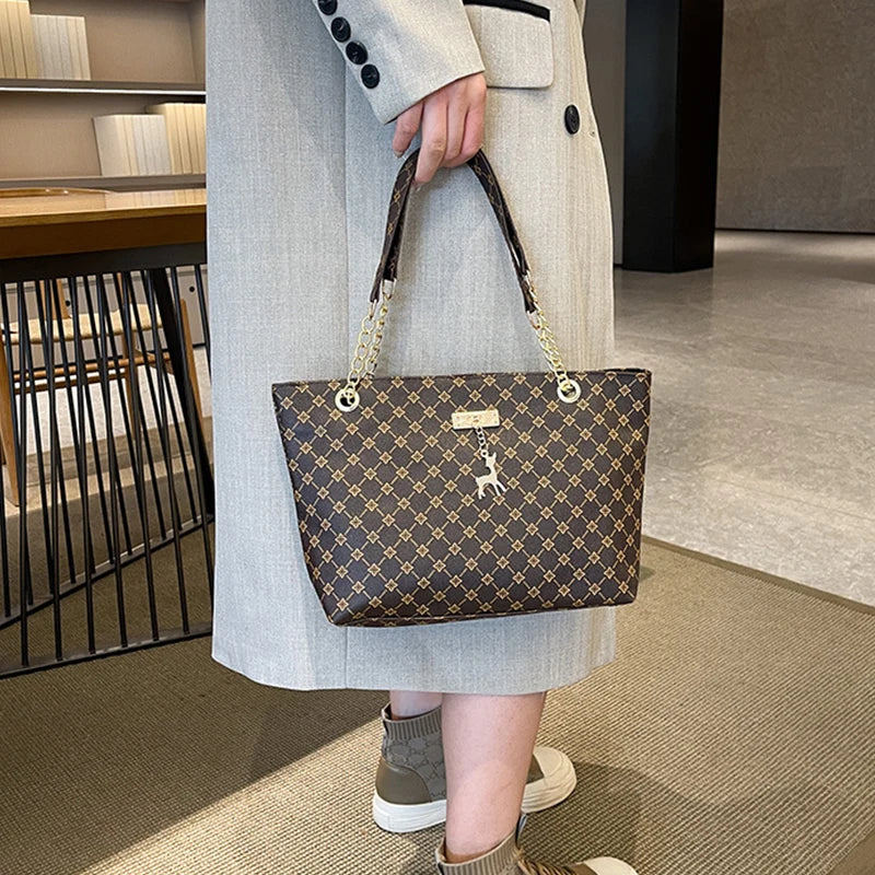 Leather Plaid Large Capacity Tote | Autumn/Winter Shoulder Bag Luxegan