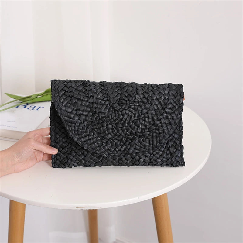 Artisan Corn-Husk Weave Dinner Clutch | Sophisticated Simple Straw Summer Purse | Elegant Embroidered Vacation Handbag | "Dignified" Soft Satchel Wallet for Versatile Seasonal Styling Luxegan
