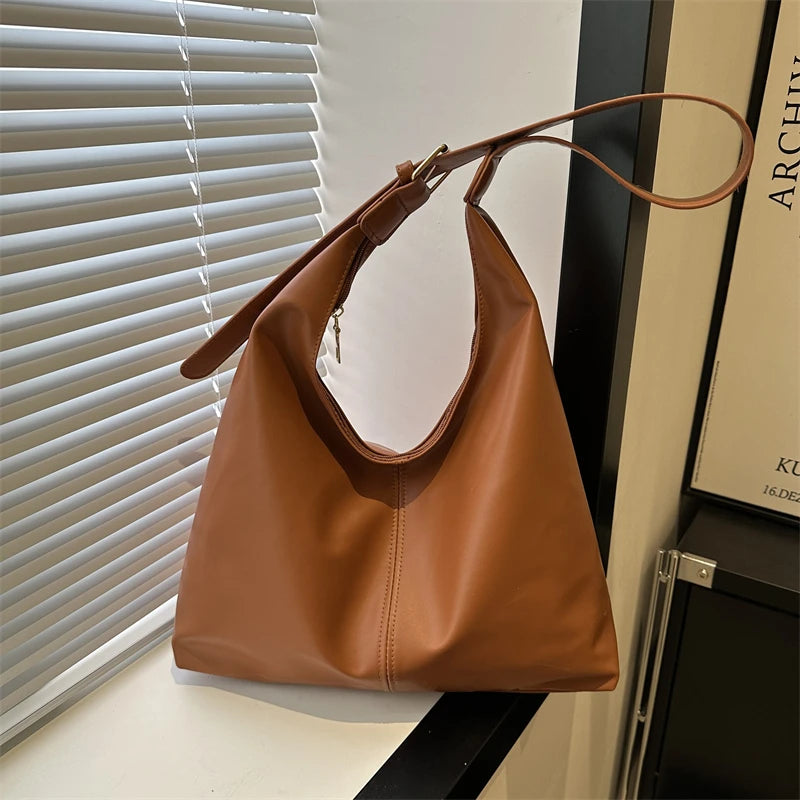 PU Leather Solid Hobo Bag | Soft Trendy Retro Large Capacity Commute Tote Luxegan
