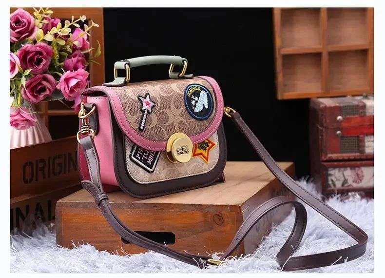 New European & American Fashion "Badge" Box Bag | Retro Printed Small Square Handbag | Trendy Single-Shoulder & Crossbody Tide Purse for Youth Luxegan