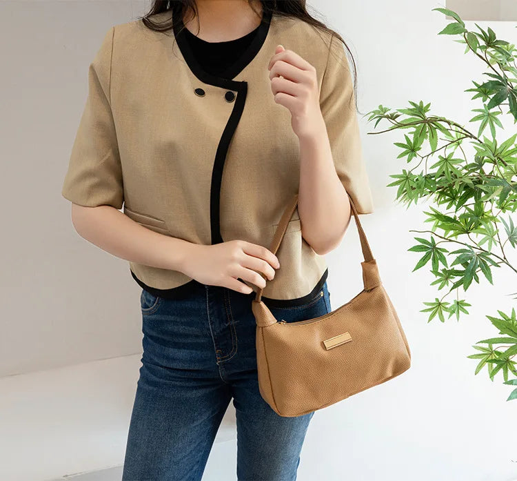 Luxury Lightweight PU Leather Crossbody | Small Solid Color Flap Bag Luxegan