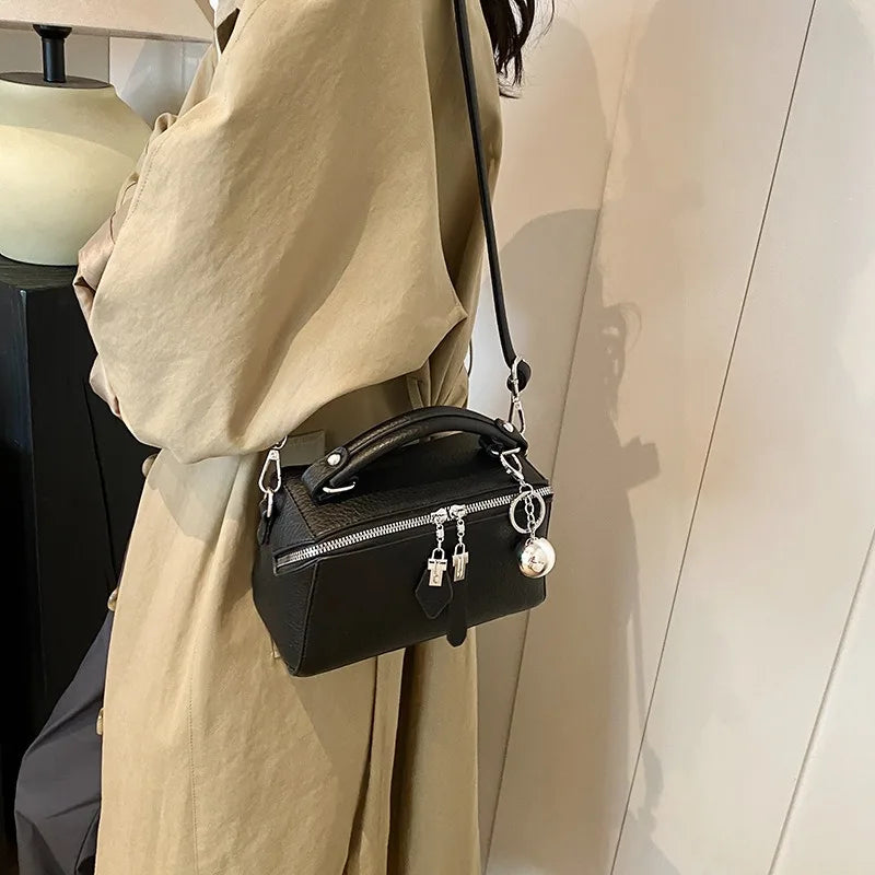 Fashionable Textured PU Leather Boston Bag | New Retro Simple One-Shoulder Crossbody Small Square Handbag Luxegan