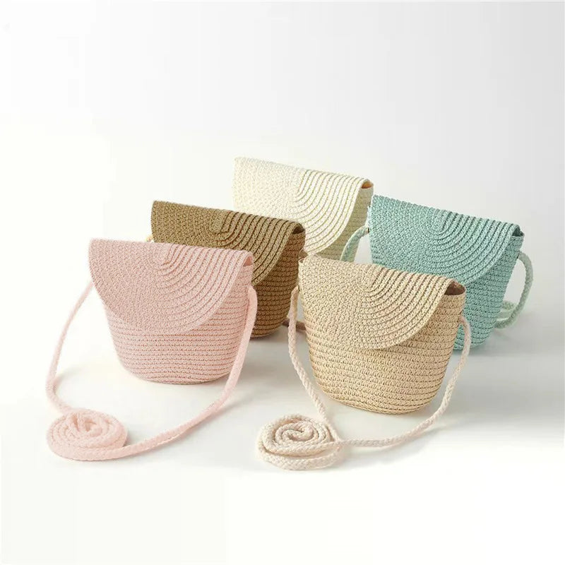 Beach Straw Shoulder Messenger Bag | Women's Bohemian Summer Woven Rattan Bucket Shoulder Handbag & Handmade Crossbody Bag Luxegan