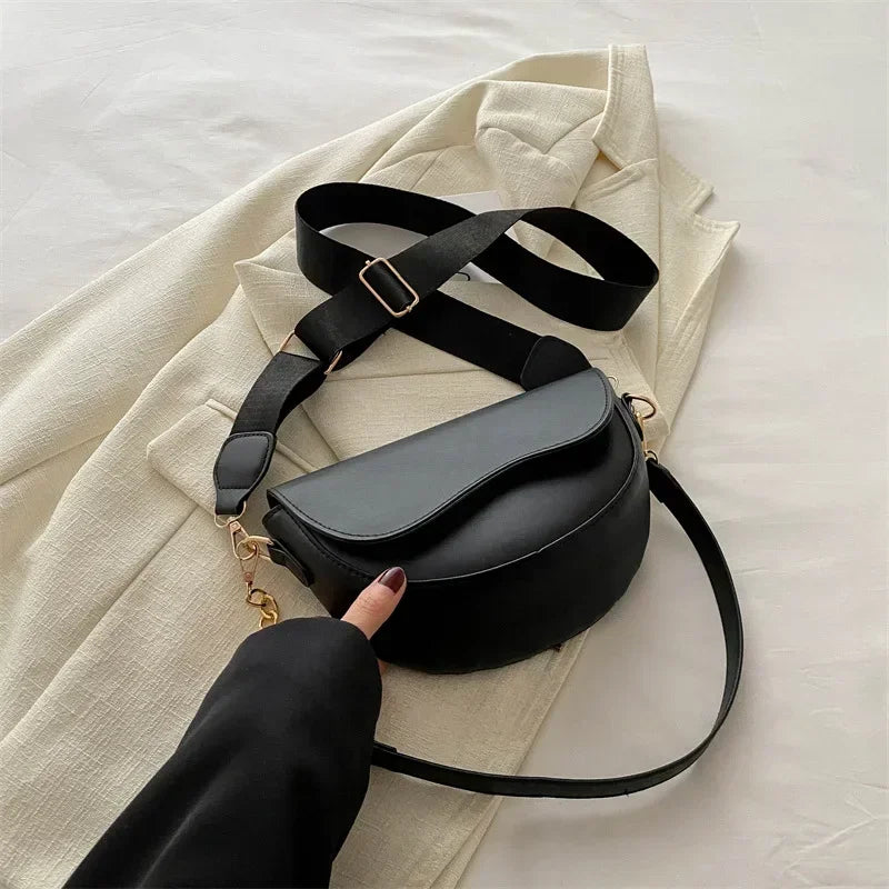 Retro Chain-Strap Saddle Bag | Solid Color Shoulder & Crossbody Purse Luxegan