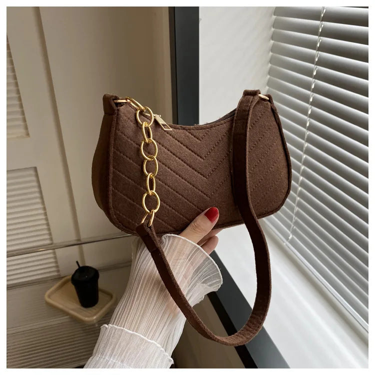 Fashion Felt Mini Shoulder Bag for Women | Design Advanced Crescent Saddle Underarm Handbag with Chain Detail Luxegan