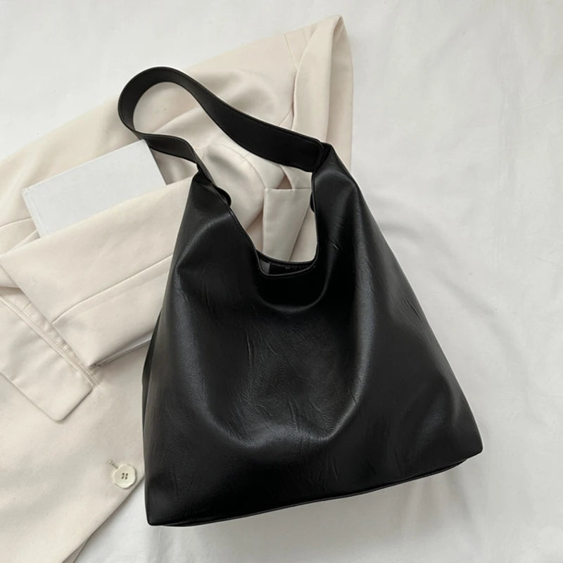 Vintage Soft PU Leather Ladies Shoulder Bag | Commuter Large Handbag & Women's Versatile Tote Underarm Bag (Quality Design)
